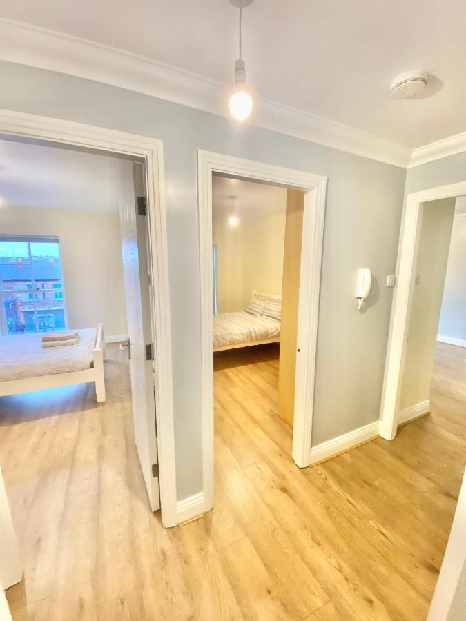 Lovely 2 Bedroom In Apartamento